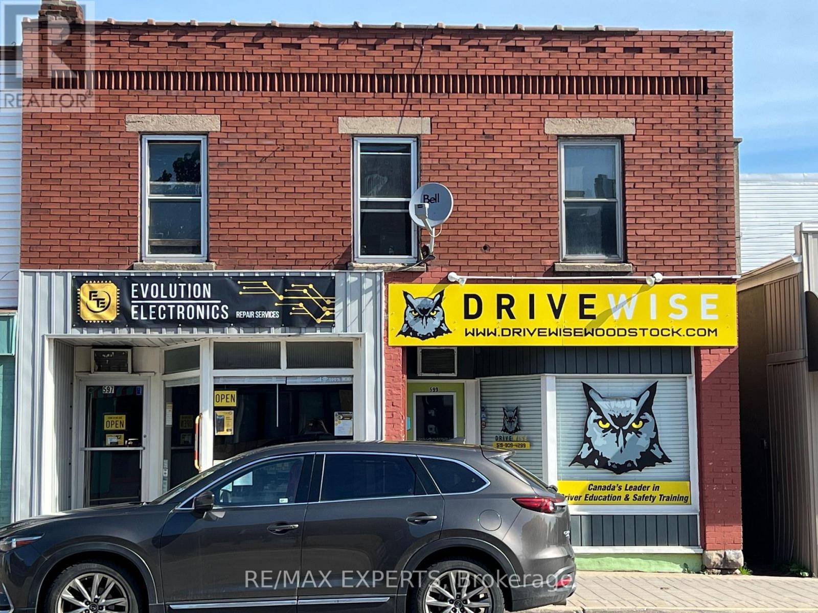 Woodstock (woodstock - North), ON N4S1C9,595-599 Dundas ST #595