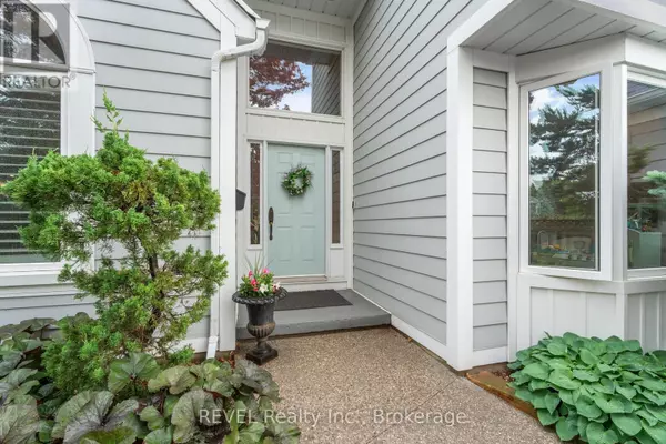 St. Catharines (grapeview), ON L2W1A7,13 BRECKENRIDGE BOULEVARD