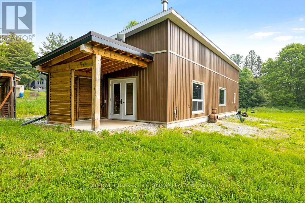 301 MABERLY STATION ROAD, Tay Valley, ON K0H2B0