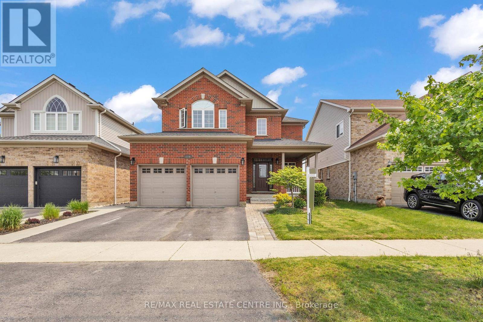319 ROBERT FERRIE DRIVE, Kitchener, ON N2P2Y7