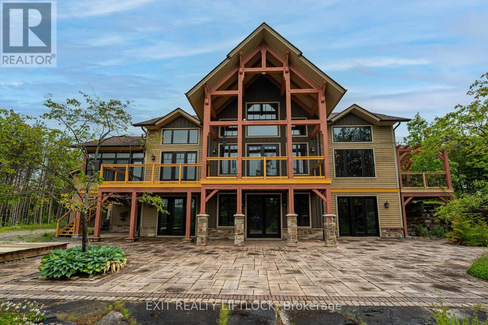 Kawartha Lakes (manvers), ON L0A1A0,758 LIFFORD ROAD