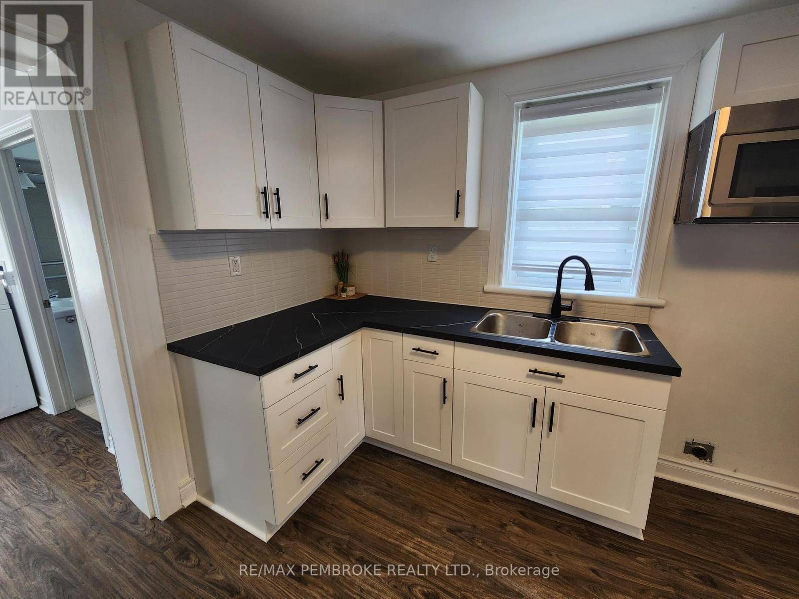 Pembroke, ON K8A4G6,541 GIROUX STREET