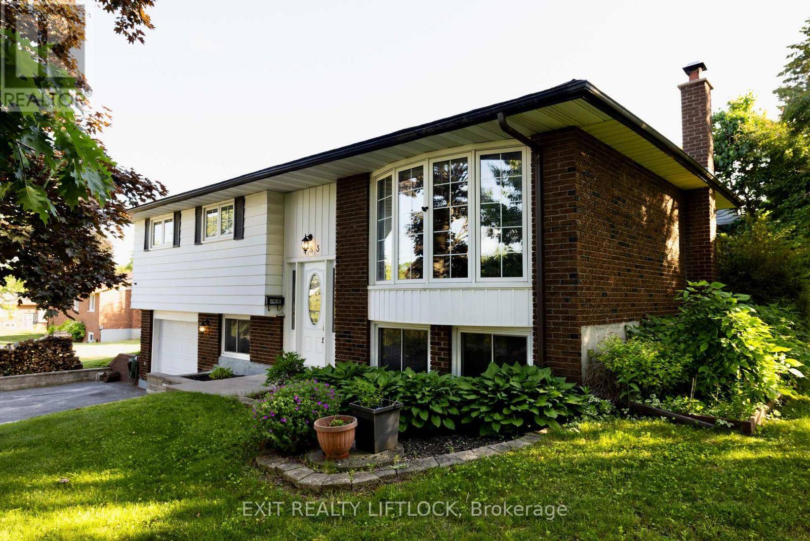 983 DEANA BOULEVARD, Peterborough North (south), ON K9K1E4