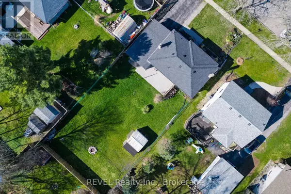 Niagara Falls (chippawa), ON L2G7A3,8685 ROOSEVELT STREET