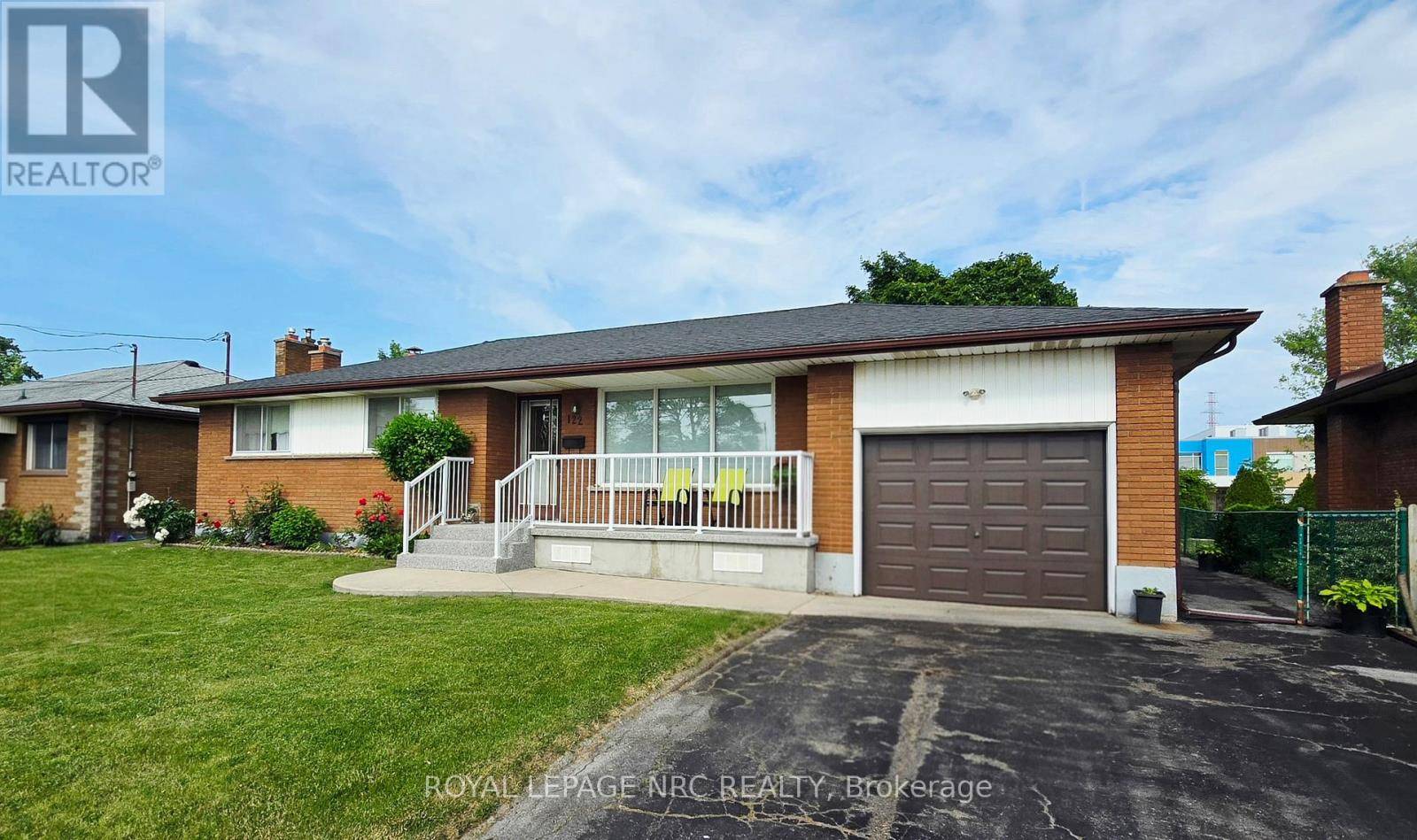 Welland (lincoln/crowland), ON L3B1B3,122 WELLINGTON STREET N