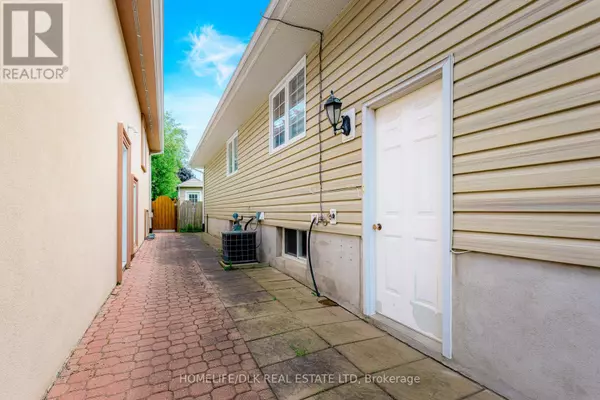 Kingston (east Gardiners Rd), ON K7M8X1,590 MOHINI PLACE