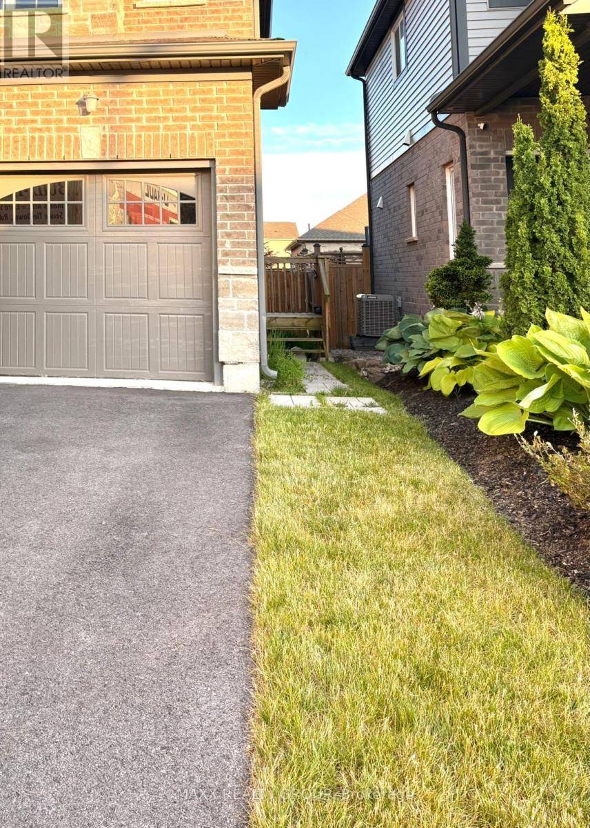 9354 Shoveller DR #(Basement), Niagara Falls (forestview), ON L2H0M3