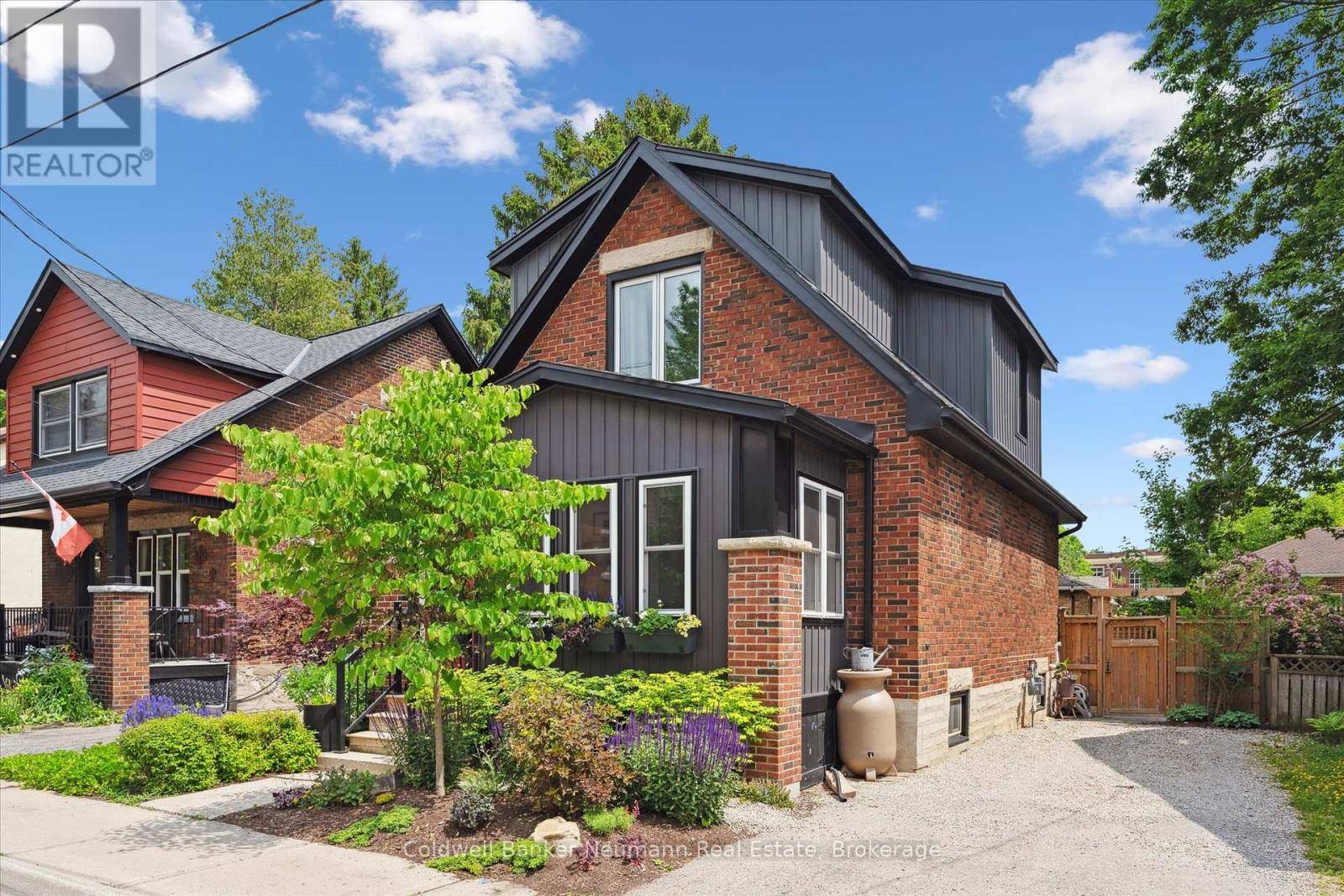 Guelph (exhibition Park), ON N1H1R2,58 DIVISION STREET