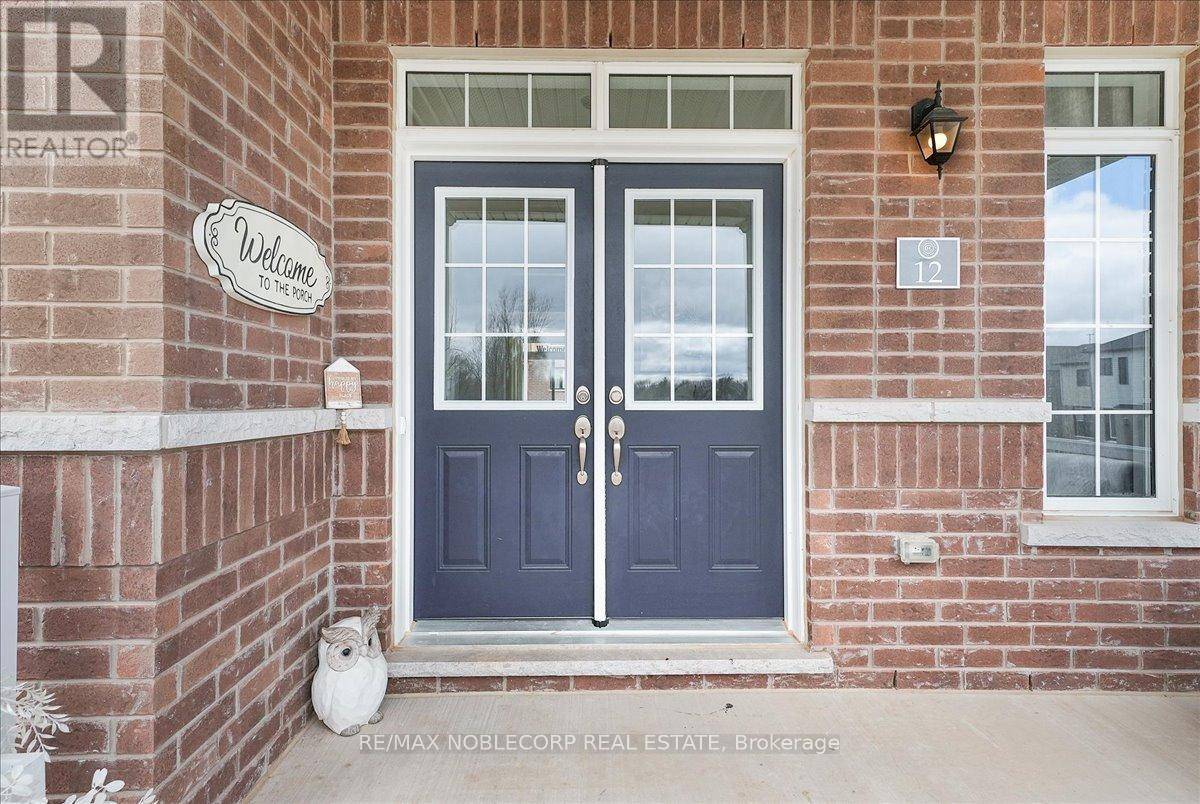 Brant (paris), ON N0E1N0,12 BLANEY STREET