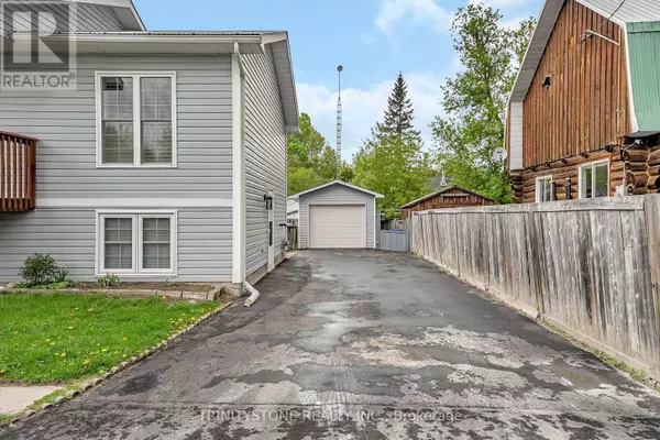 Drummond/north Elmsley, ON K7C4K9,118 BAY STREET
