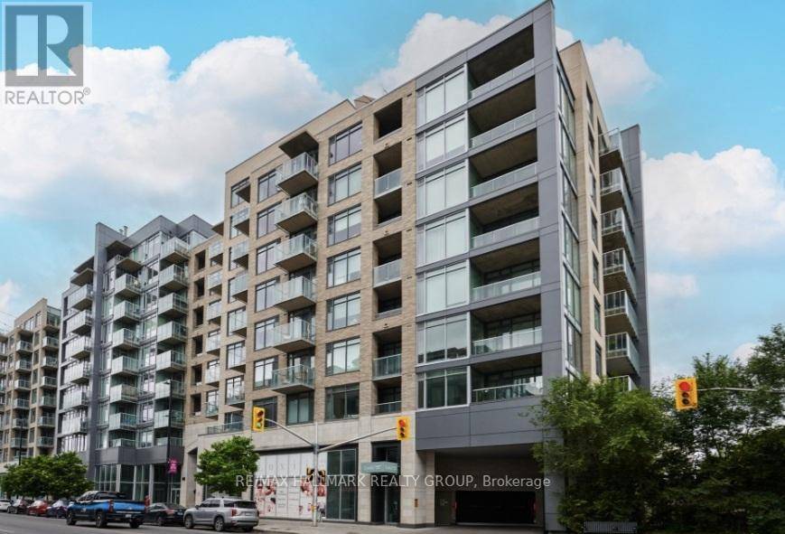 108 Richmond RD #804, Ottawa, ON K1Z0B3