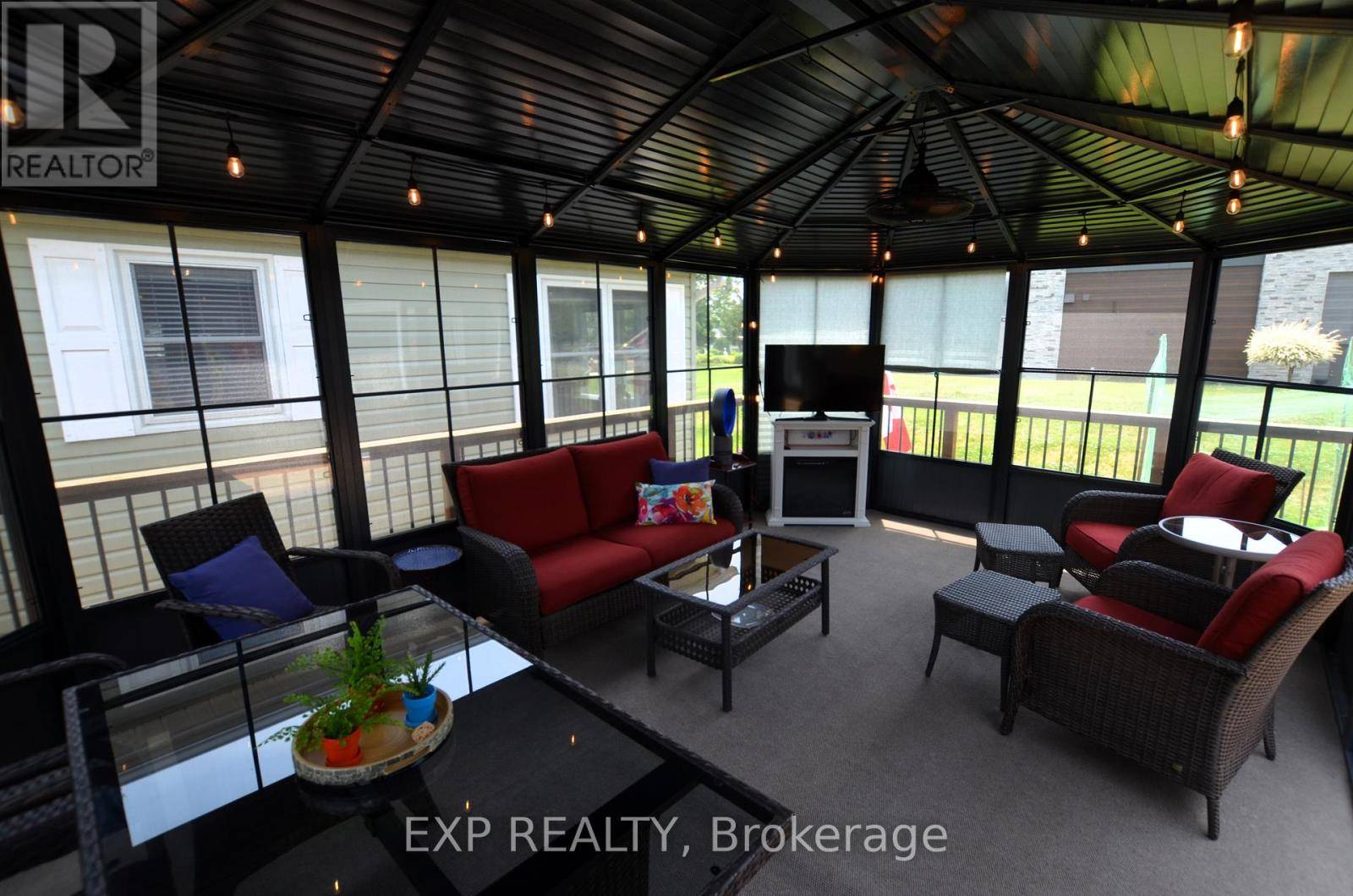 Middlesex Centre, ON N0L1R0,22790 Amiens RD #103