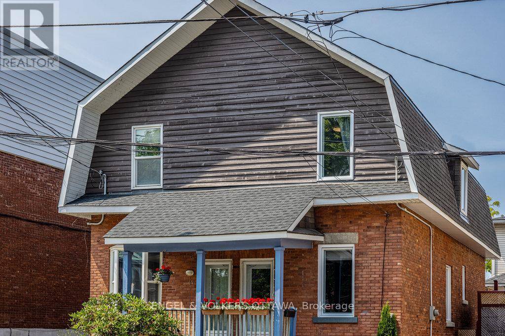 42 CARLYLE AVENUE, Ottawa, ON K1S4Y4