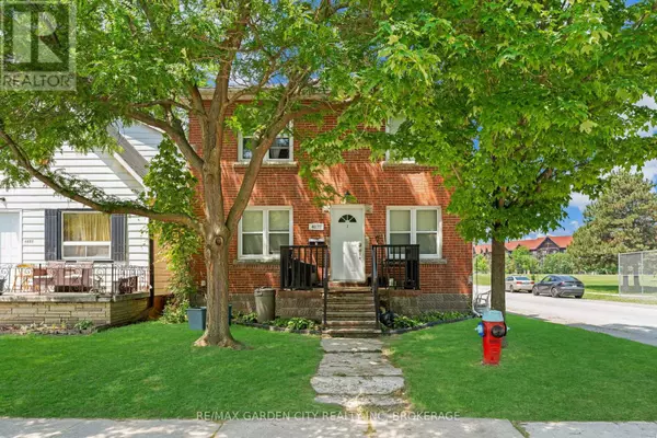 Niagara Falls (downtown), ON L2E3K1,4077 HICKSON AVENUE