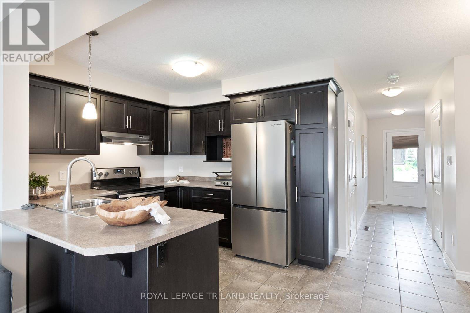 London North (north D), ON N5X0L7,2027 PENNYROYAL STREET