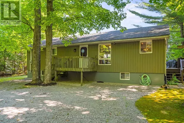 Kawartha Lakes (laxton/digby/longford), ON K0M2B0,122 SUTER DRIVE