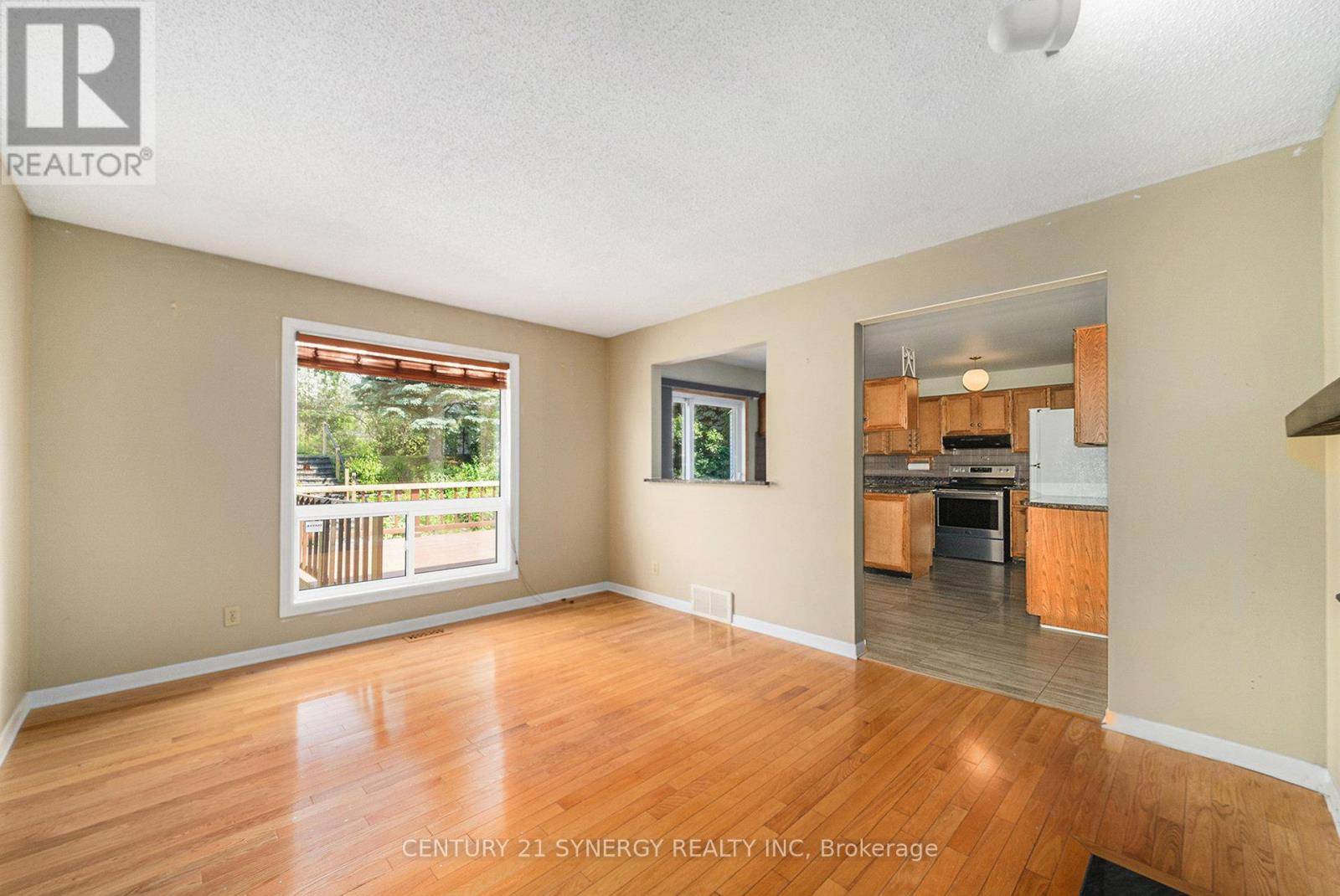 Ottawa, ON K2G4L8,92 NESTOW DRIVE