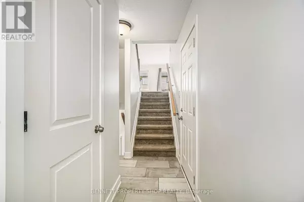 Smiths Falls, ON K7A0A2,167 FERRARA DRIVE