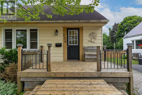 Greater Napanee (greater Napanee), ON K7R2Y1,226 SIMCOE STREET