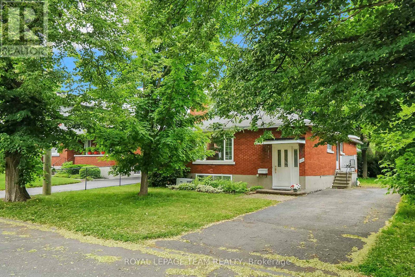2218 PROSPECT AVENUE, Ottawa, ON K1H7G3