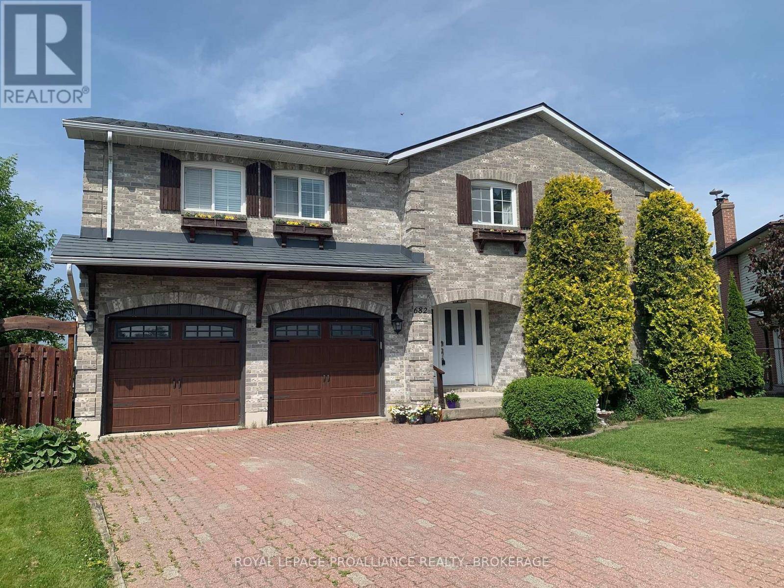 Kingston (east Gardiners Rd), ON K7M8A1,682 SUMMERFIELD PLACE
