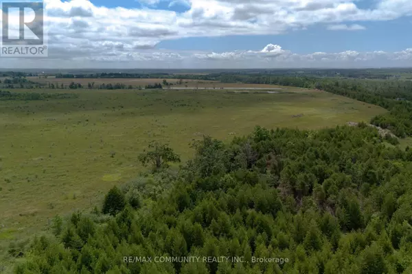Kawartha Lakes (woodville), ON K0M2T0,27979 SIMCOE STREET