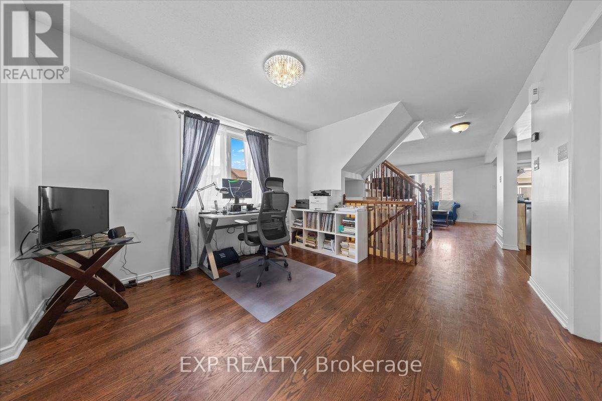 Ottawa, ON K2S0J3,254 ARRITA STREET