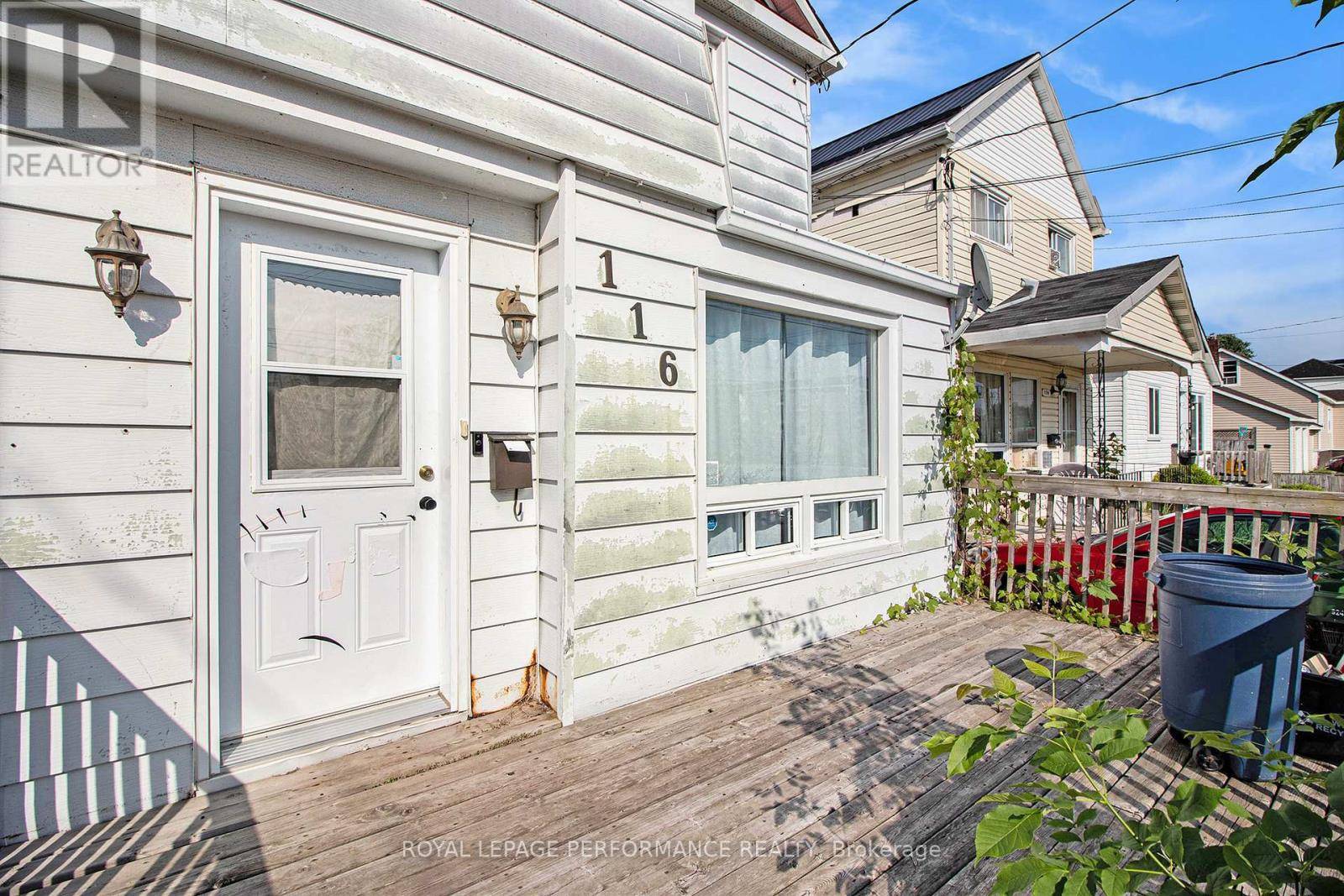 Cornwall, ON K6H5E4,116 DANIS AVENUE