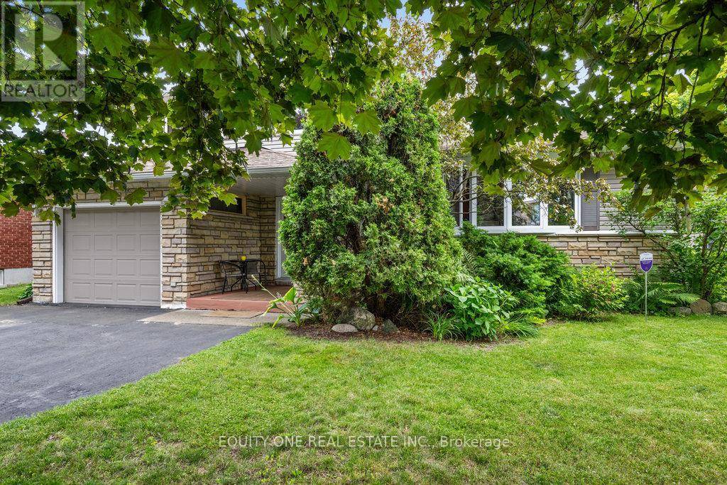 Ottawa, ON K1K1H4,542 SIROIS AVENUE