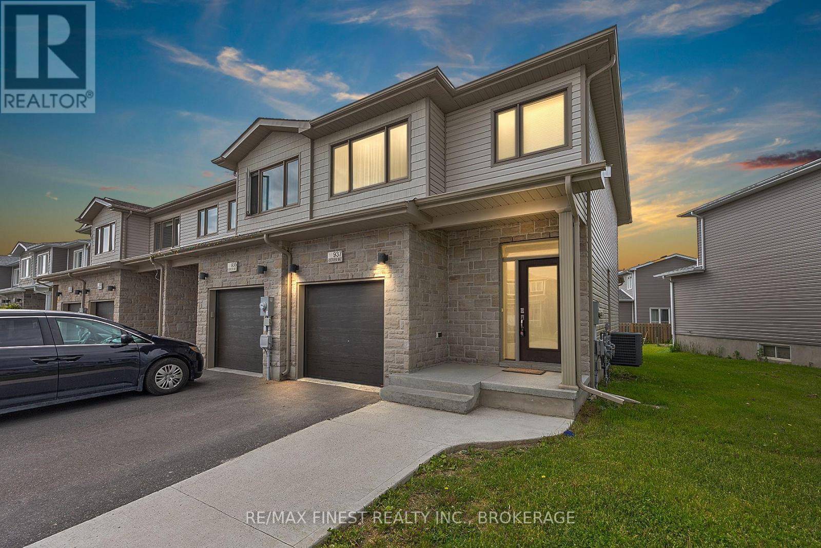 937 RIVERVIEW WAY, Kingston (kingston East (incl Barret Crt)), ON K7K7J8