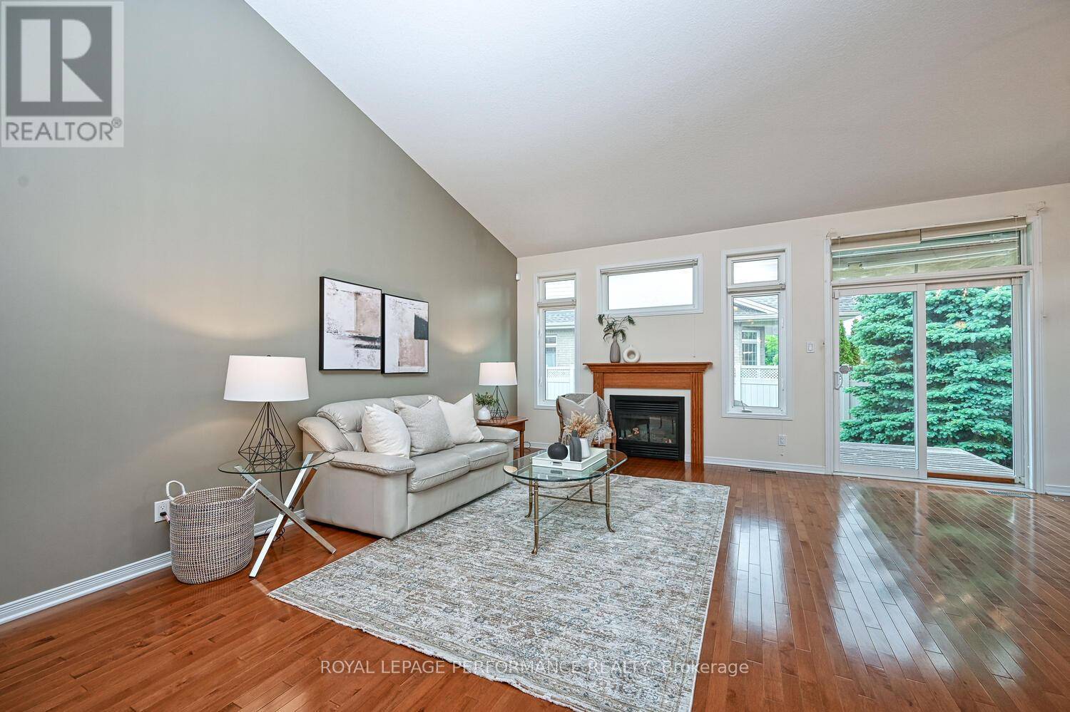 Ottawa, ON K1T0E2,129 MAPLE KEY PRIVATE
