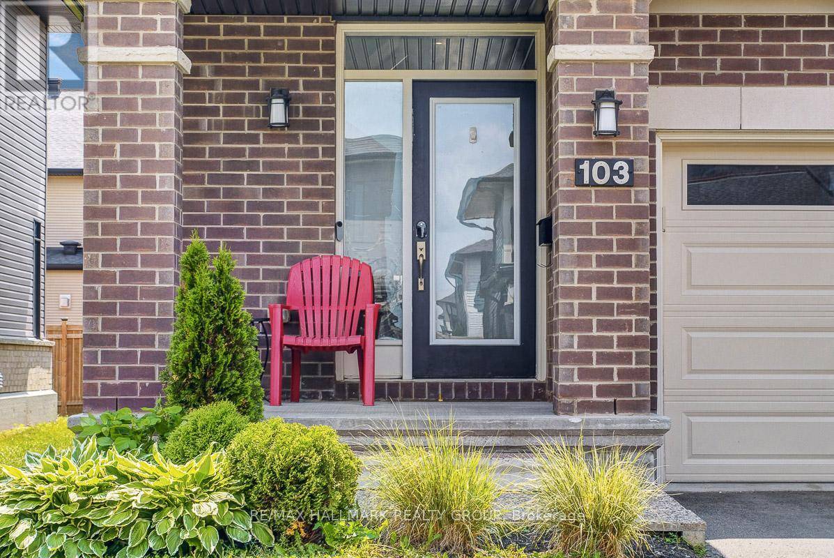 Ottawa, ON K2V0M2,103 WARRIOR STREET