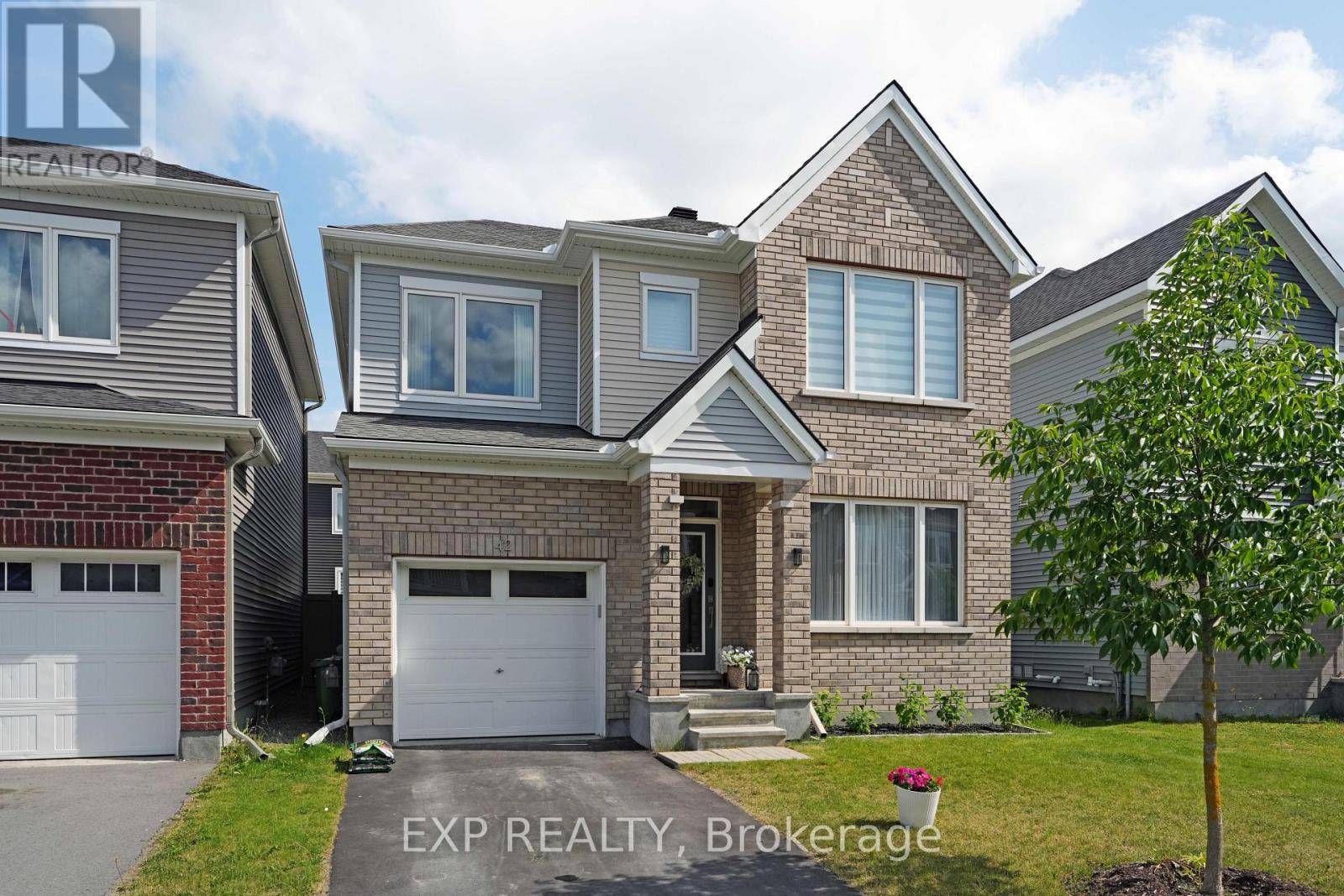 42 MONTOLOGY WAY, Ottawa, ON K2J7A4