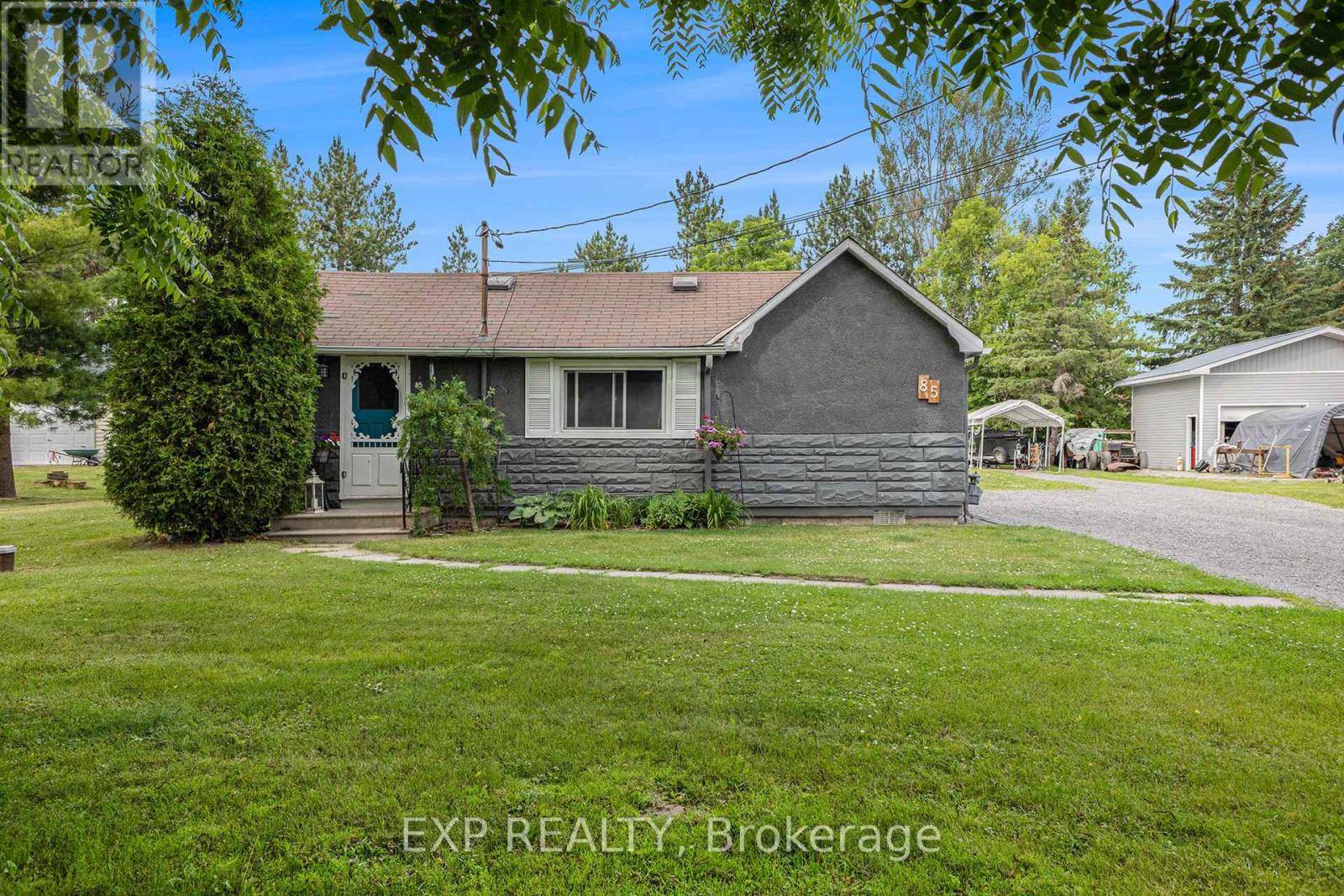 Mcnab/braeside, ON K7S1G3,85 MOORE STREET