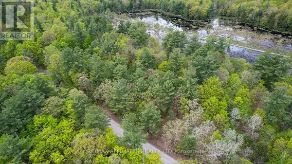 Rideau Lakes, ON K0G1E0,00 CLEAR LAKE ROAD