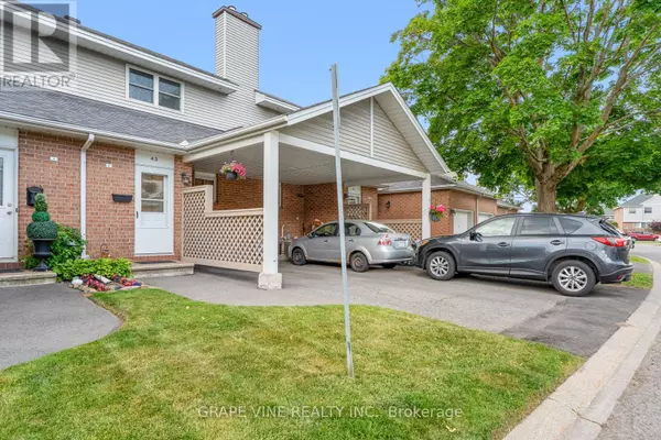 Ottawa, ON K2J3Y1,43 BENTBROOK CRESCENT
