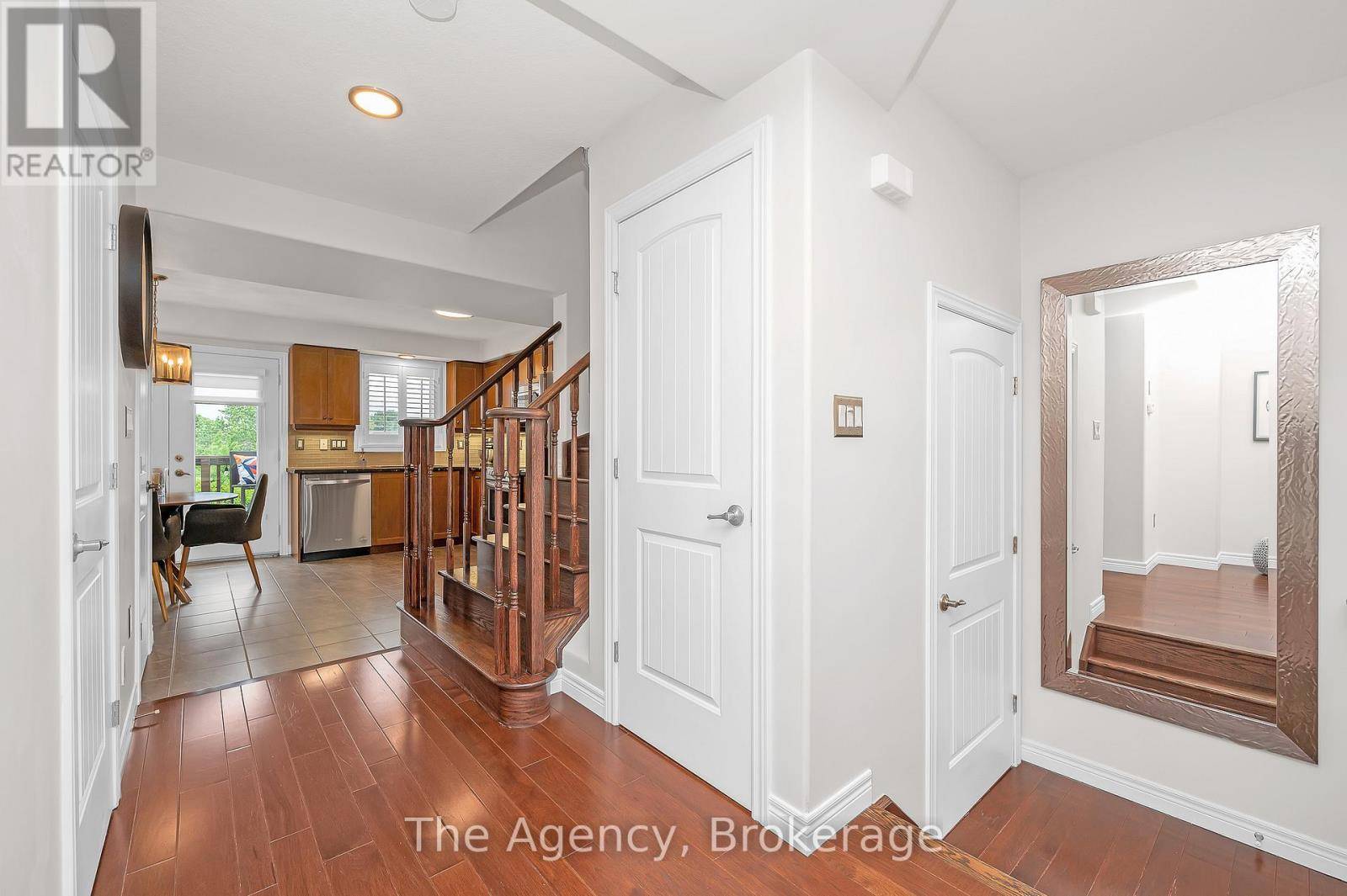Hamilton (stoney Creek Mountain), ON L8J0H5,201 Westbank TRL #13