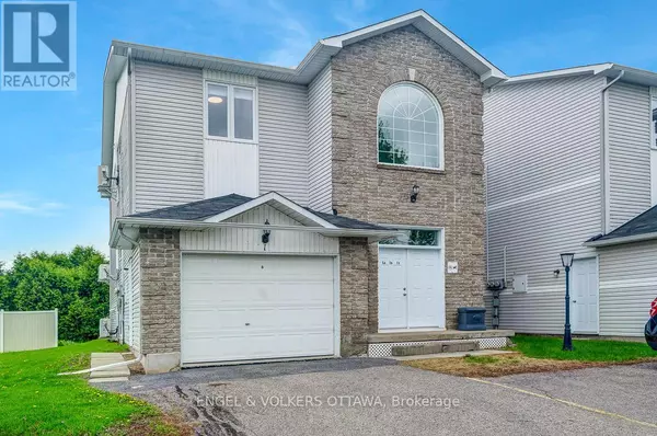 Russell, ON K0A1W0,75 Lapointe BLVD #1A