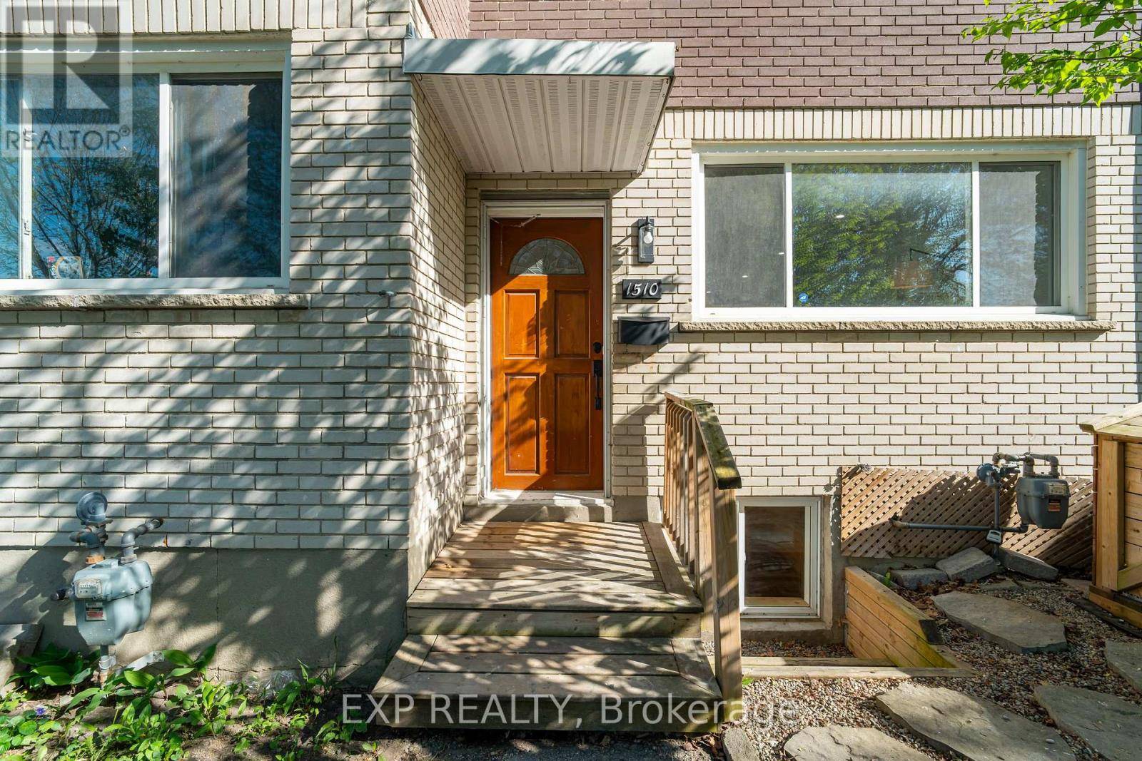 Ottawa, ON K1Z8C9,1510 LEPAGE AVENUE