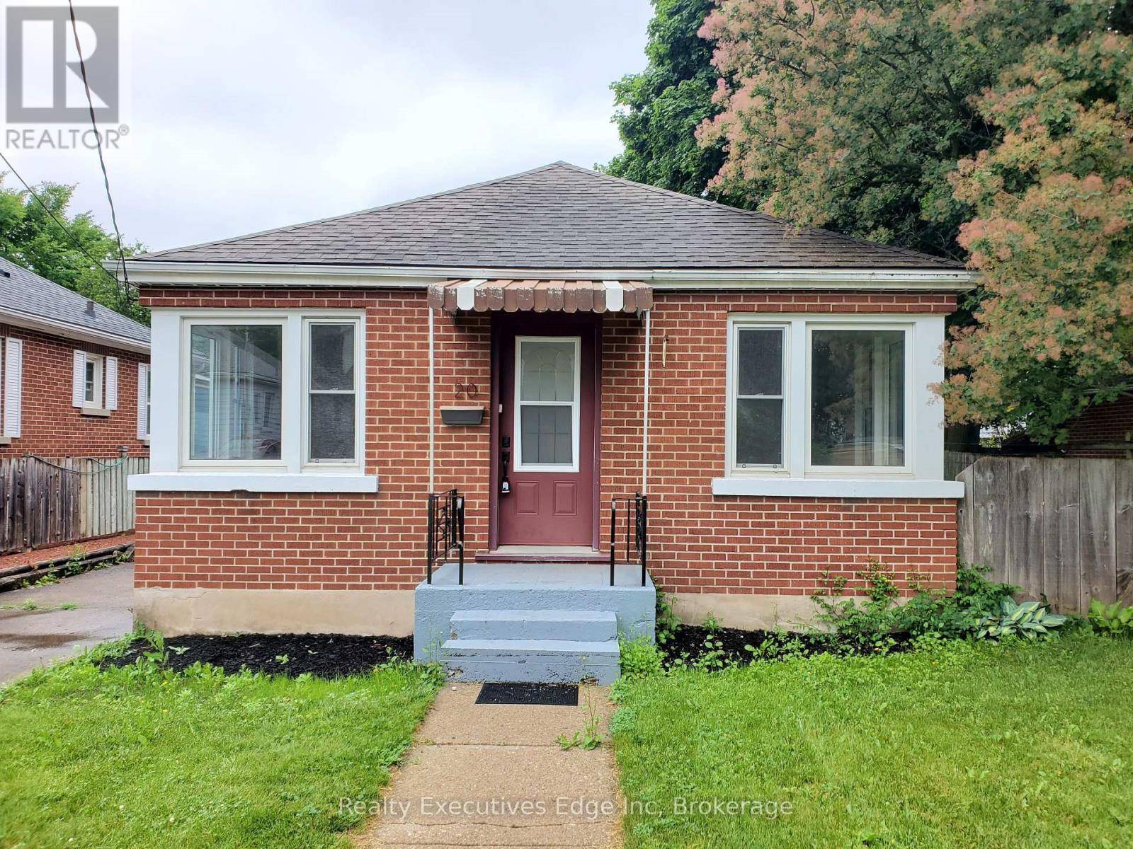20 ARMSTRONG AVENUE, Guelph (st. Patrick's Ward), ON N1E5W8