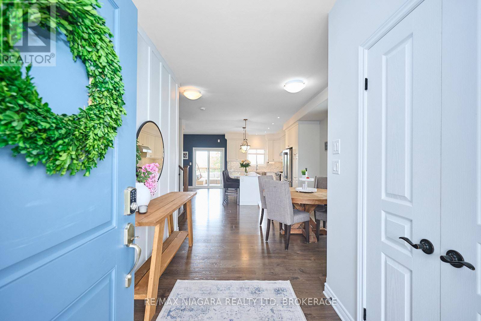 Niagara Falls (forestview), ON L2H0M2,5703 OSPREY AVENUE
