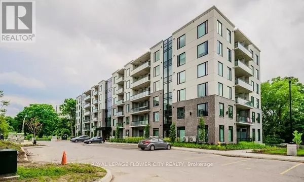 103 Roger ST #108, Waterloo, ON N2J0G2