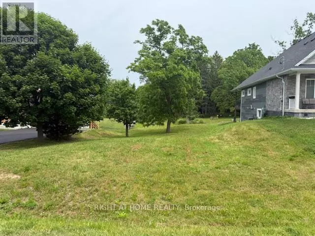 Fort Erie (ridgeway), ON L0S1N0,3656 NIGH ROAD