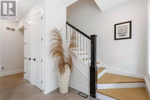 St. Catharines (port Dalhousie), ON L2N5H8,10 PAXTON AVENUE