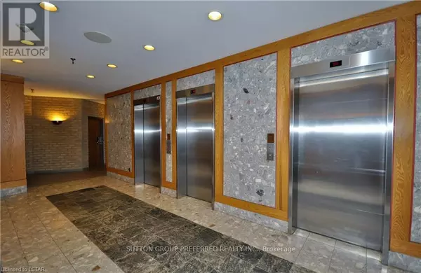 London East (east F), ON N6A5M8,695 Richmond ST #1207