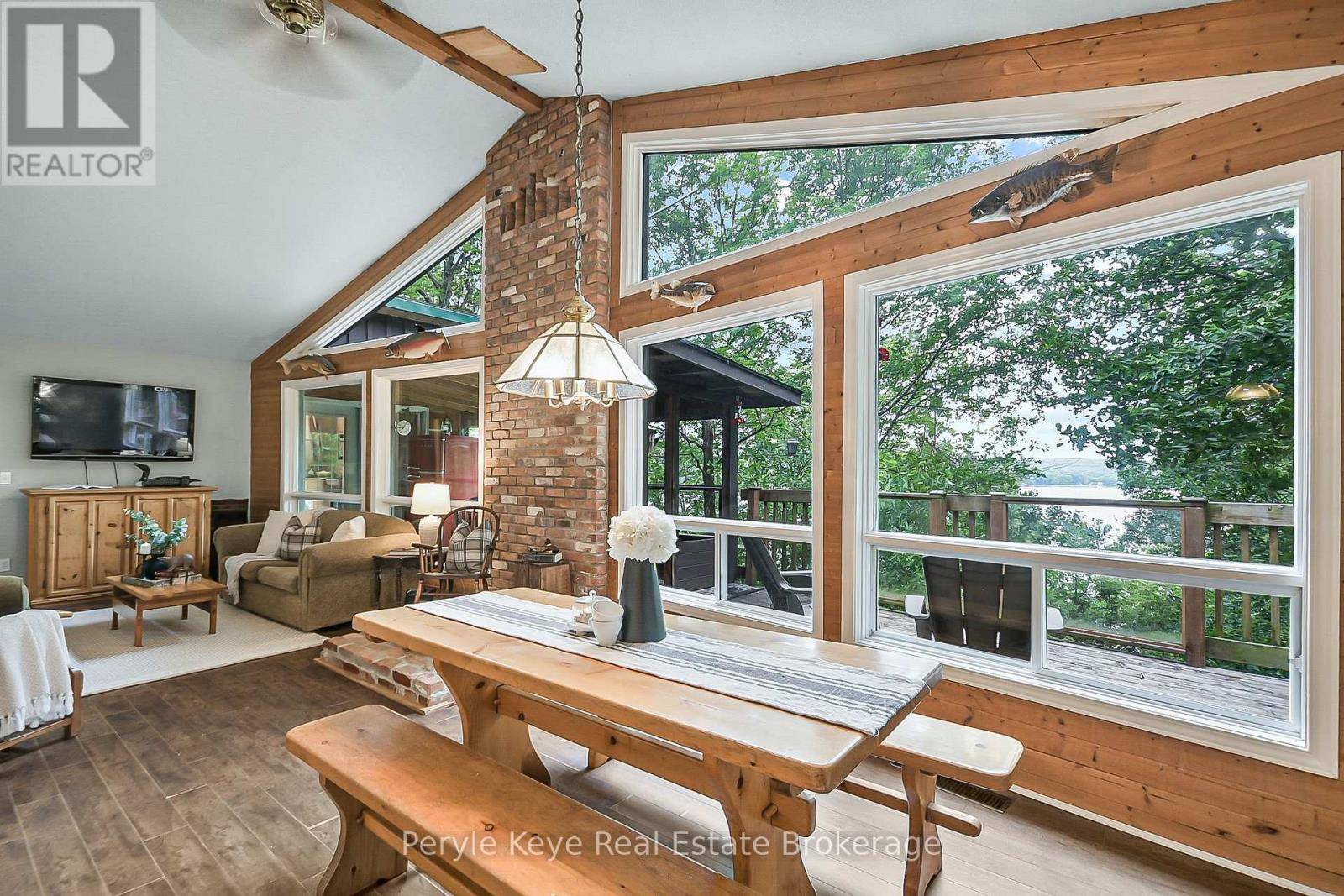 1258 Windermere RD #4, Muskoka Lakes (watt), ON P0B1M0