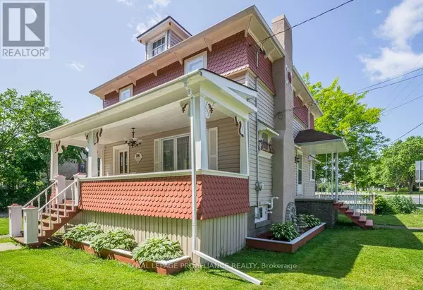 Brockville, ON K6V2X1,84 MURRAY STREET