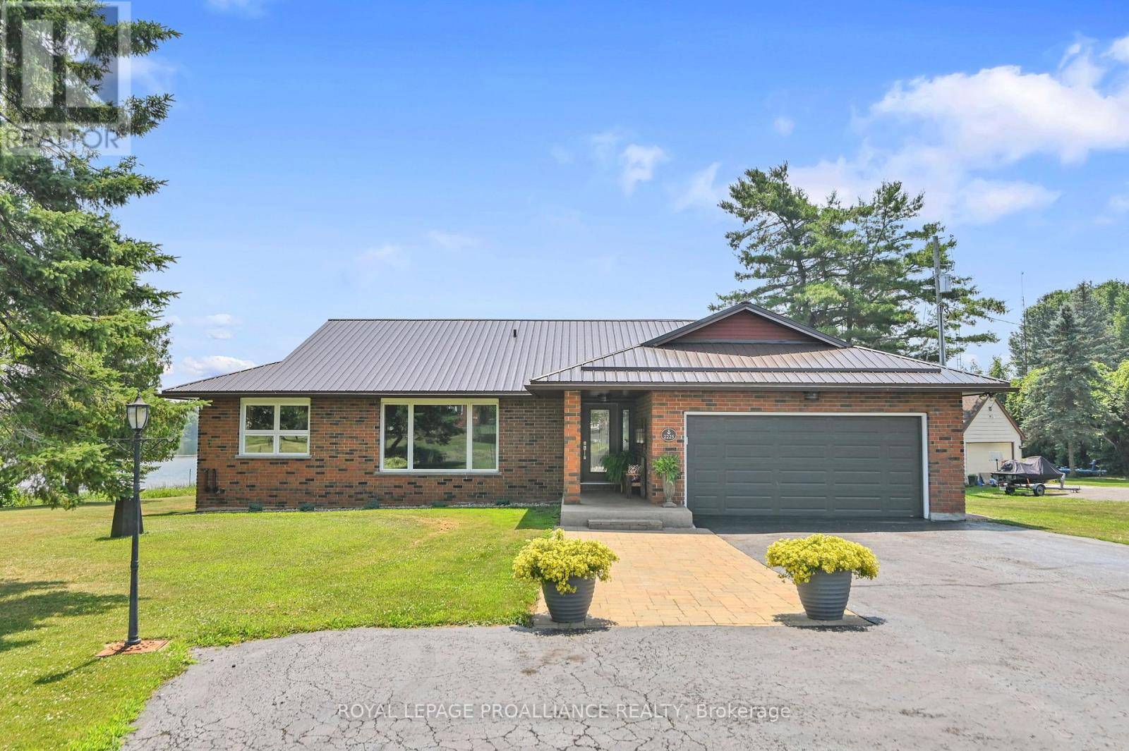 2225 COUNTY RD 2 ROAD, Edwardsburgh/cardinal, ON K0E1T1