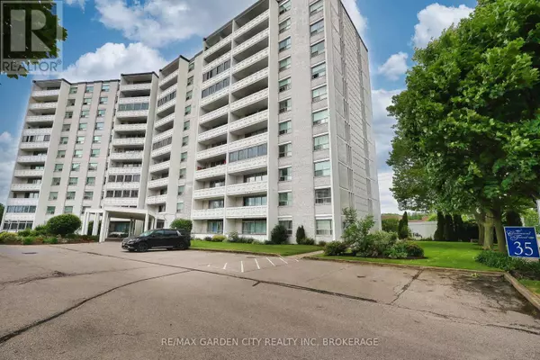 St. Catharines (glendale/glenridge), ON L2T3G8,35 Towering Heights BLVD #1002