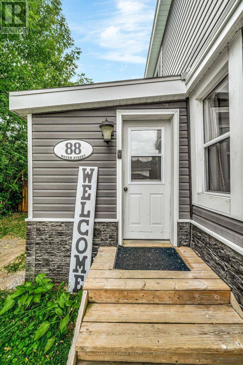 Quinte West (trenton Ward), ON K8V4M4,88 WATER STREET